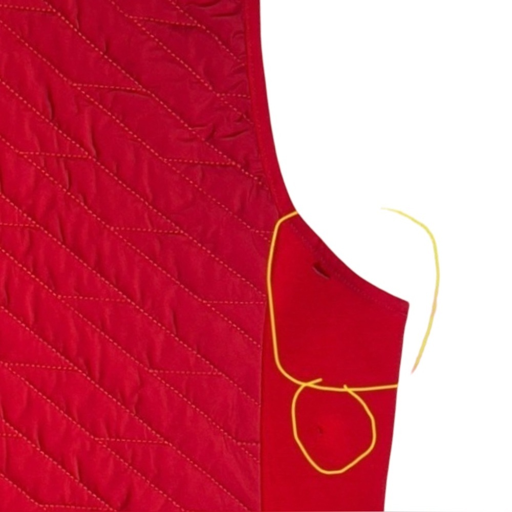 Bernardo Women’s Red Quilted Puffer Vest Size L - Picture 8 of 8